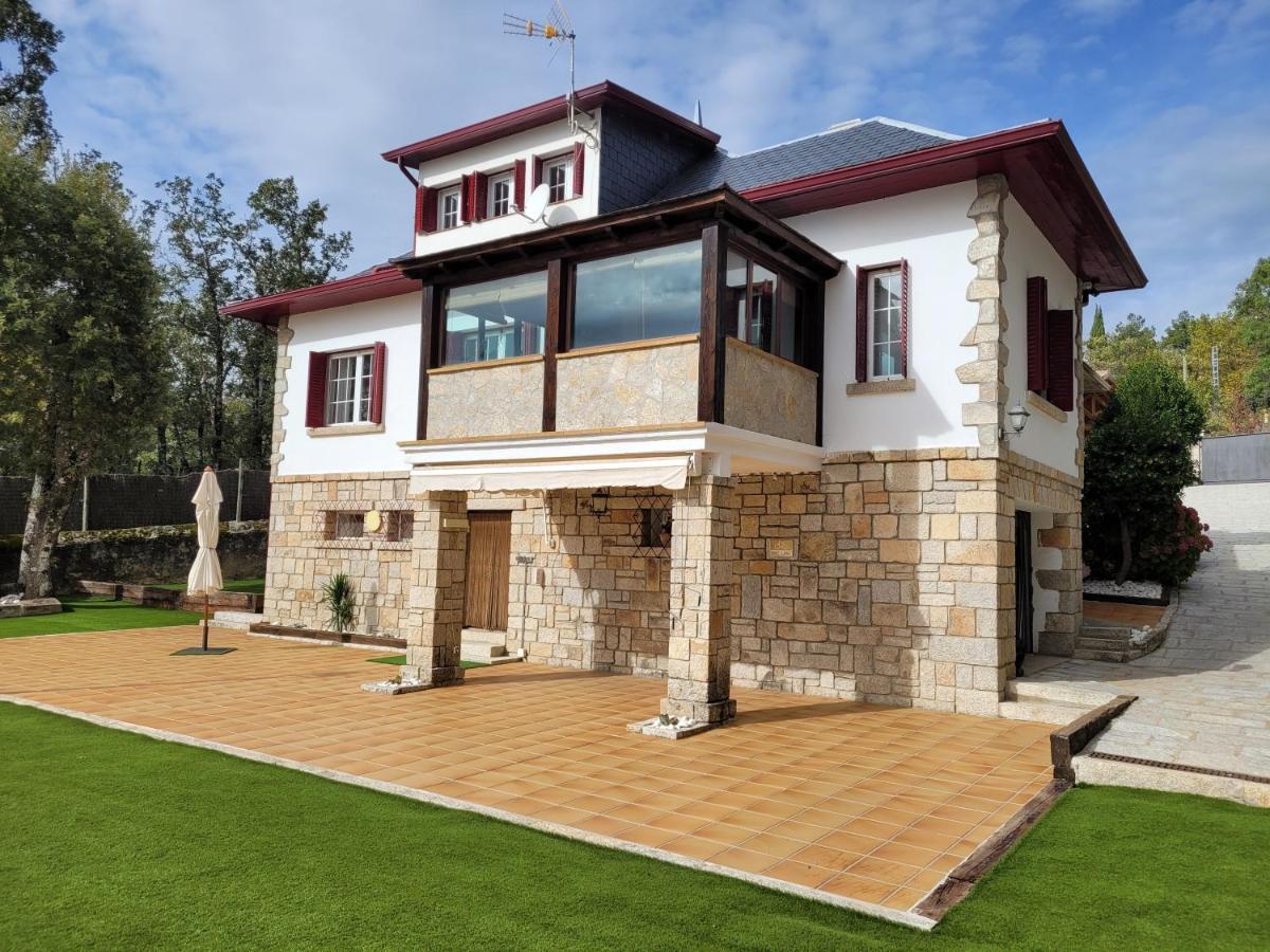 El Robledal - มีราฟลอเรส เดลา เซียร์รา ภายนอก รูปภาพ